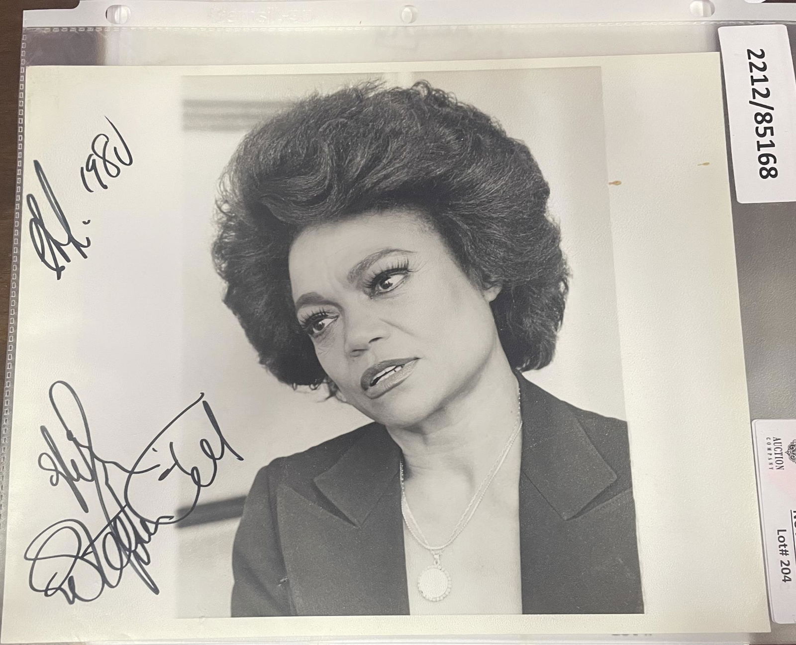 SIGNED EARTHA  KITT PHOTOGRAPH (1 of 3)