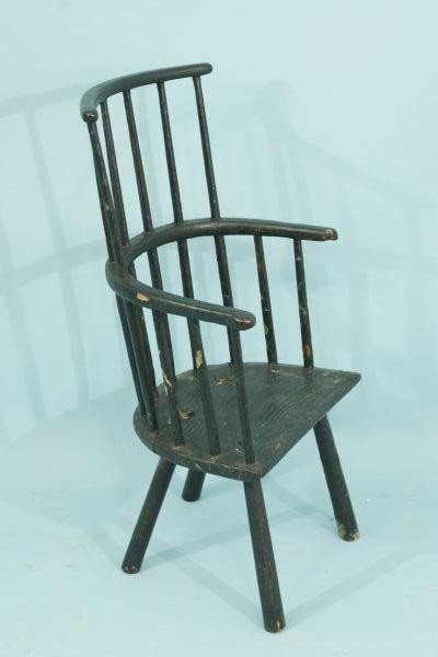 18th CENTURY CHILD'S ENGLISH WINDSOR ARMCHAIR: 18th CENTURY CHILD'S ENGLISH WINDSOR ARMCHAIR. Height: 30 1/2 in. by Width: 17 in. by Depth: 13 in.