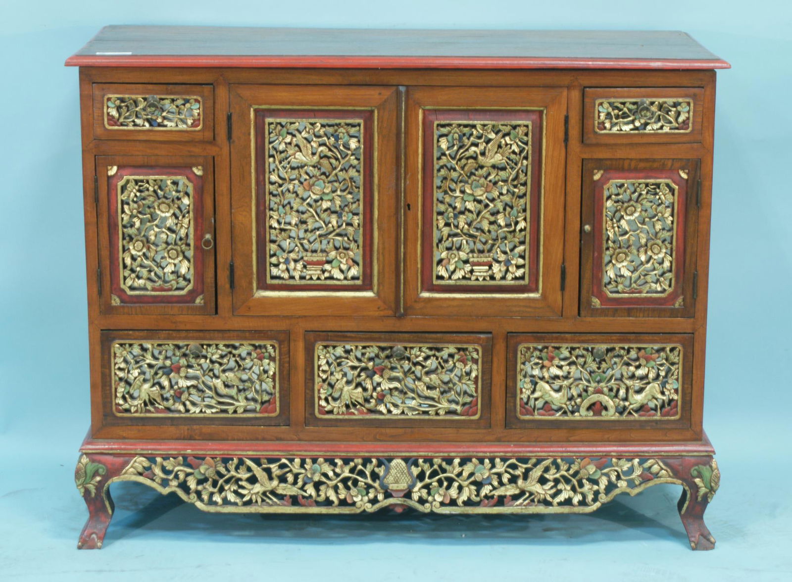 BEAUTIFULLY CARVED CHINESE ROSEWOOD SIDE CABINET (1 of 4)