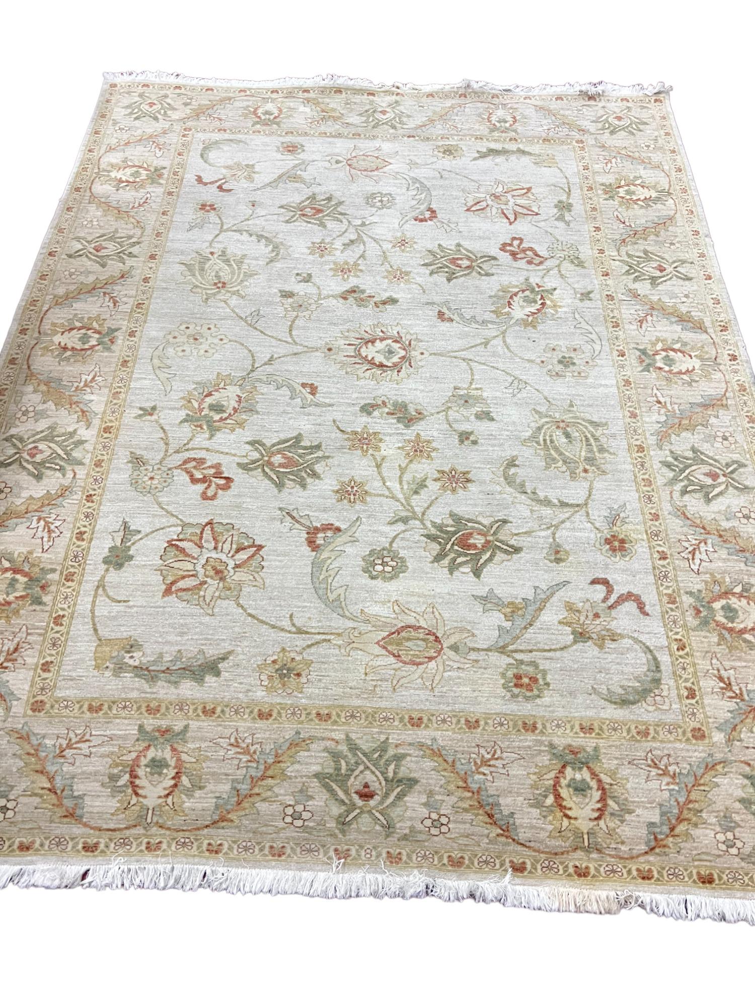 HAND KNOTTED OUSHAK STYLE RUG (1 of 5)