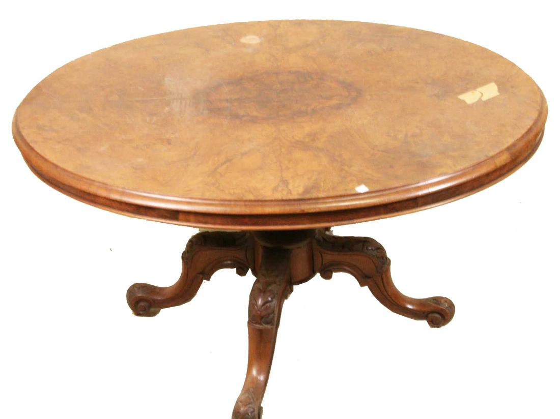 ANTIQUE BURLED OAK OVAL TABLE ON CASTERS (1 of 4)