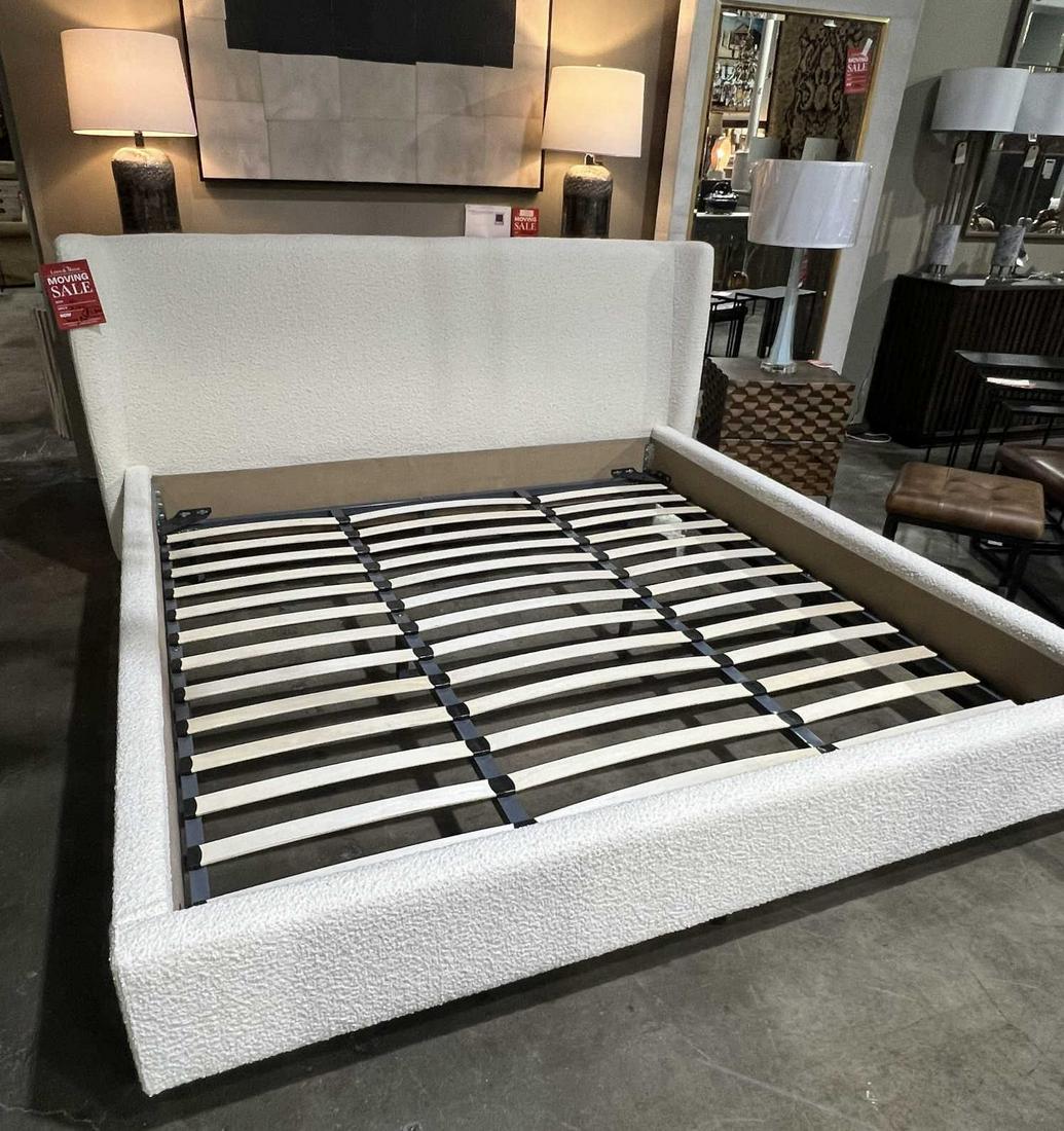 KING SIZE BED: KING SIZE BED