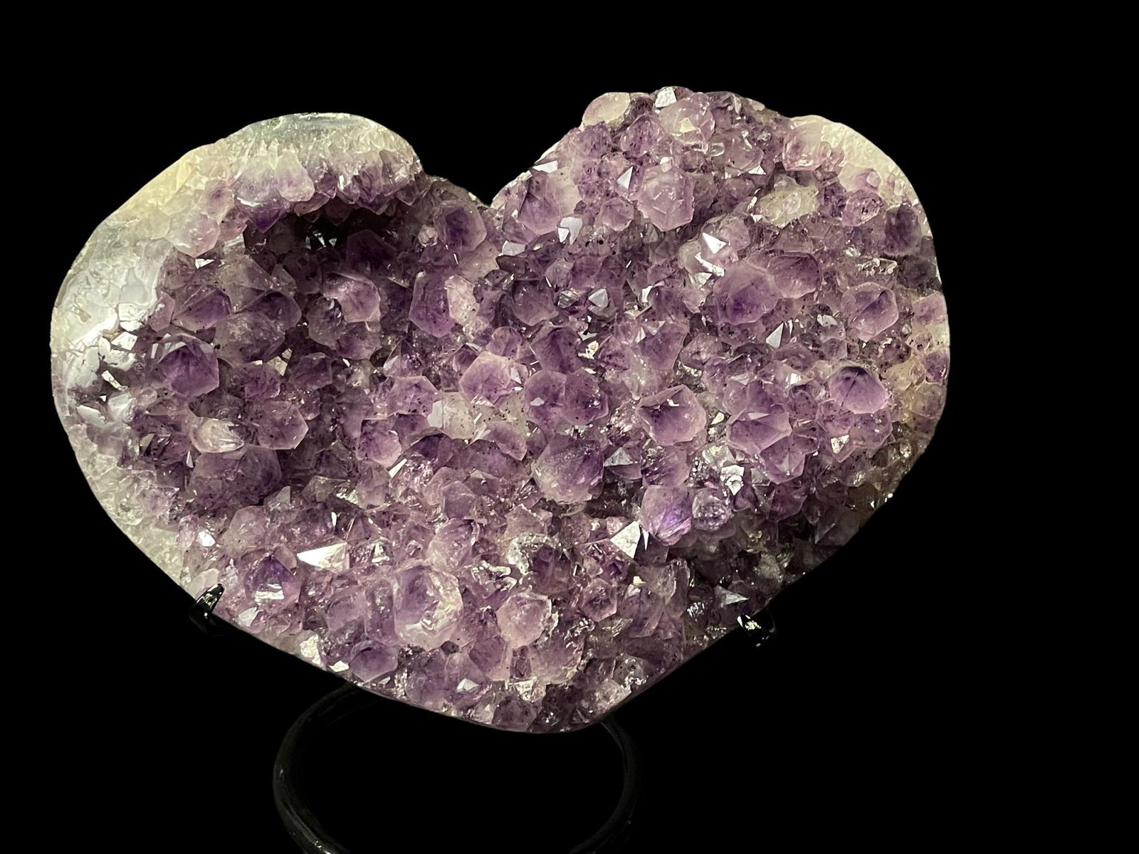 AMETHYST HEART ON STAND (1 of 3)