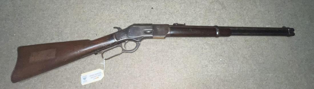 ANTIQUE WINCHESTER MODEL 1873 .44 WCF SRC RIFLE: ANTIQUE WINCHESTER MODEL 1873 .44 WCF SADDLE RING CARBINE RIFLE - Lever Action Rifle with 24 in. Round Barrel, Dust Cover; SERIAL NUMBER: ; ANTIQUE FIREARM (NO FFL TRANSFER REQUIRED)