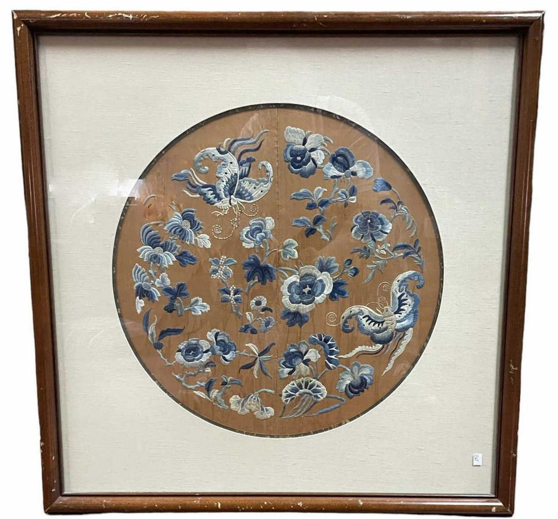 FRAMED ANTIQUE CHINESE SILK EMBROIDERED PANEL (1 of 3)