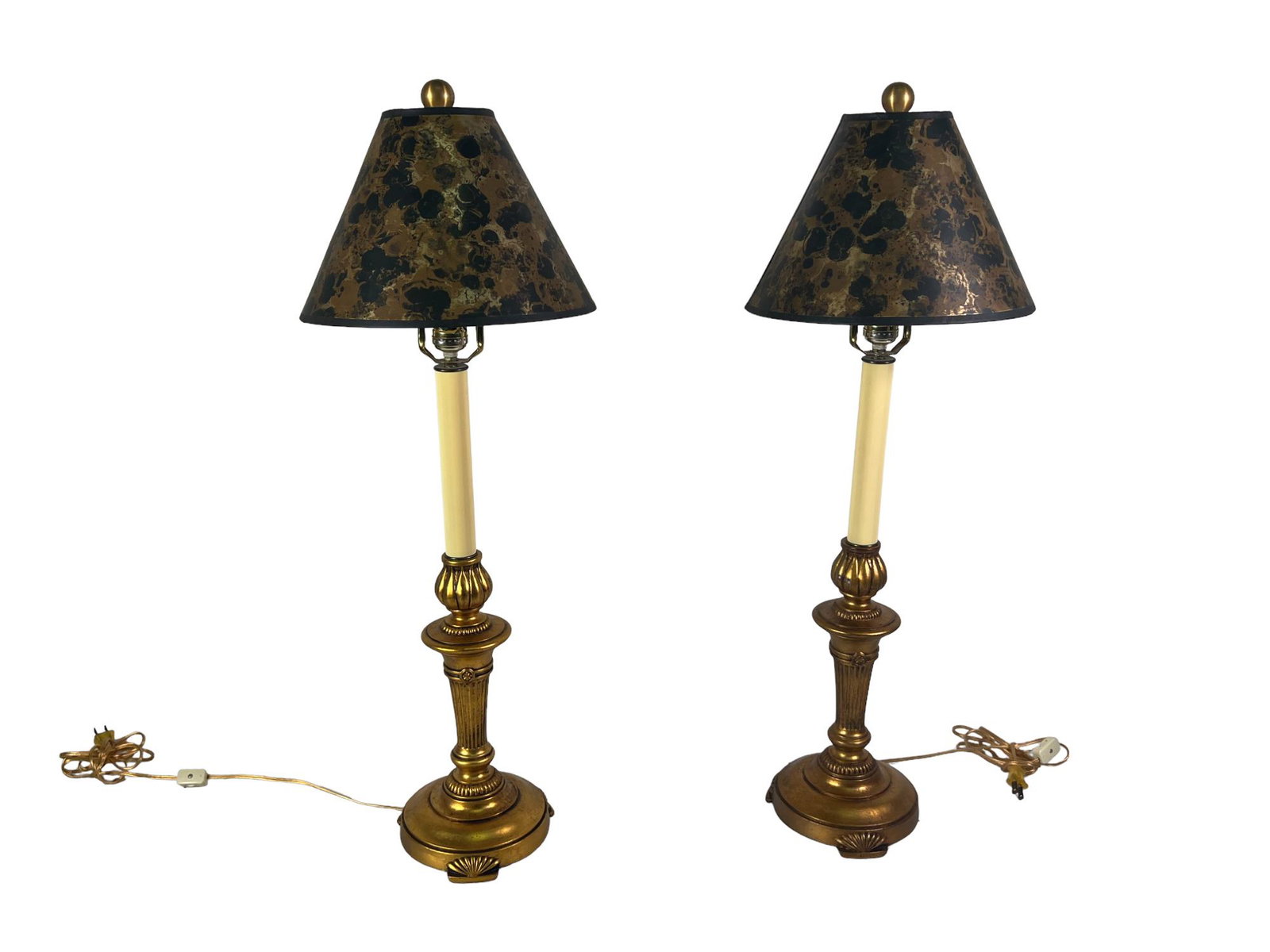 PAIR OF GOLD GILT LAMPS BY LAMPCRAFTERS: PAIR OF GOLD GILT LAMPS BY LAMPCRAFTERS. Height: 32 in. by Width: 11 in. by Depth: 11