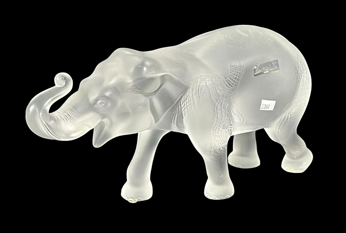 LALIQUE ELEPHANT (1 of 3)