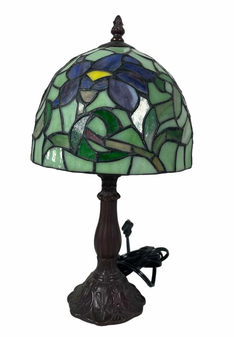 TIFFANY STYLE LAMP WITH LEADED GLASS DOME (1 of 3)