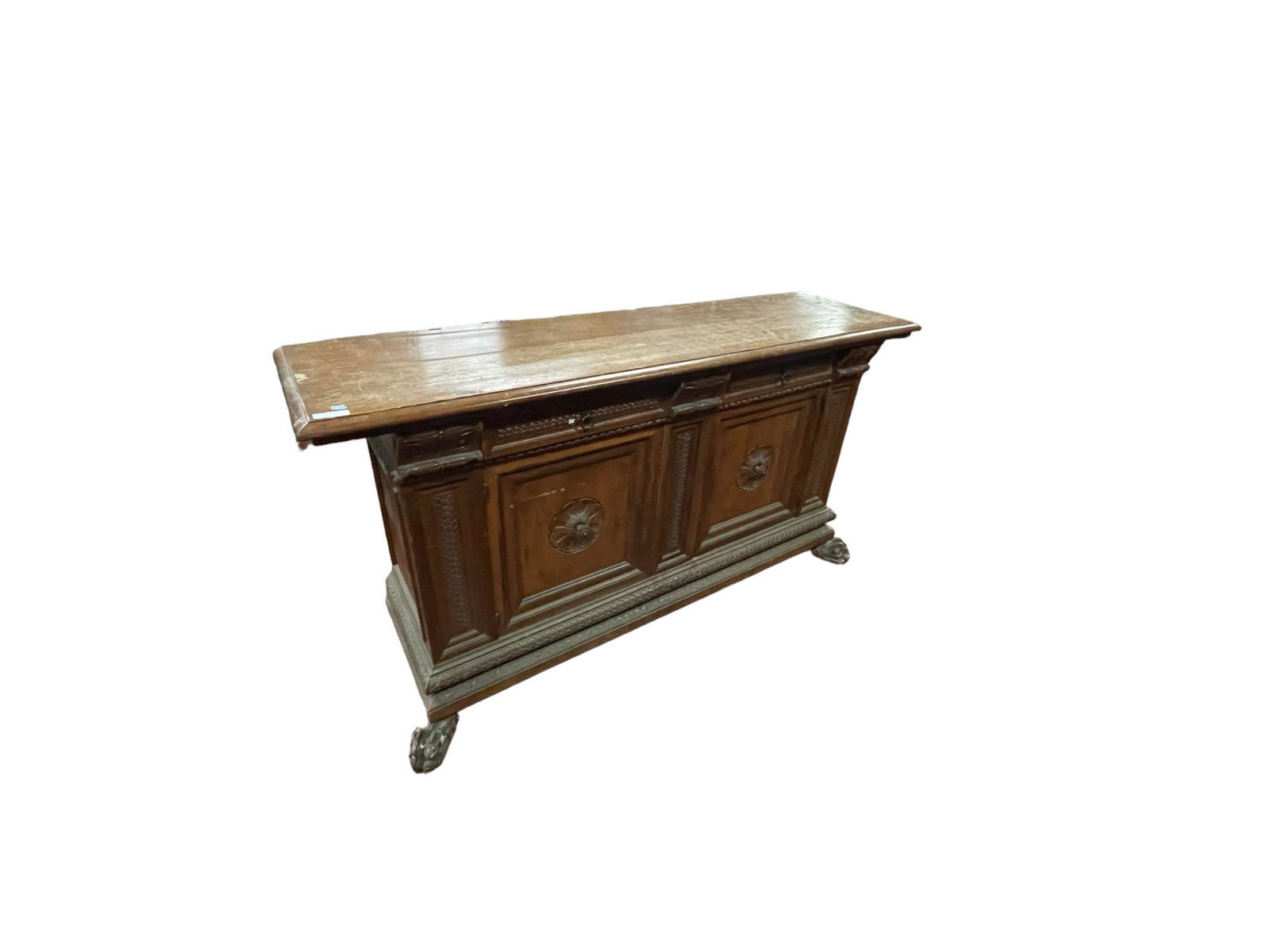 EARLY 18TH CENTRY TUSCAN BAROQUE WALNUT CREDENZA: EARLY 18TH CENTRY TUSCAN BAROQUE WALNUT CREDENZA Height: 44 in. by Width: 86 in. by Depth: 24