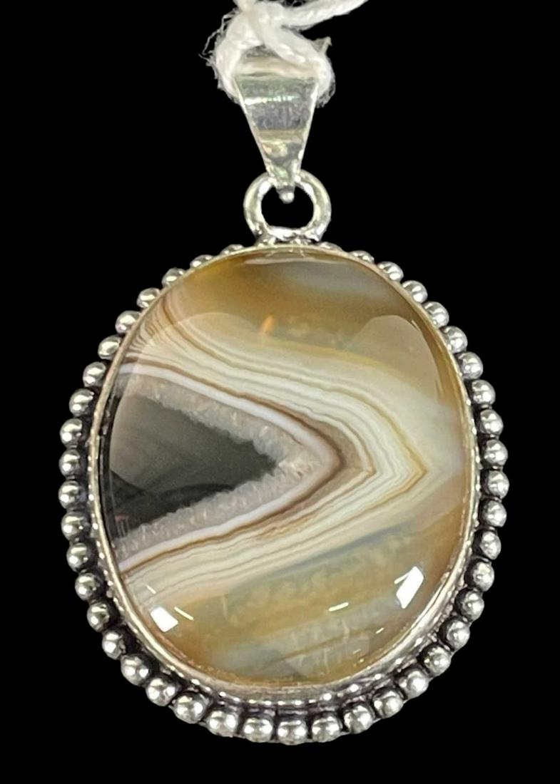 LAGUNA  LACE AGATE PENDANT (1 of 3)