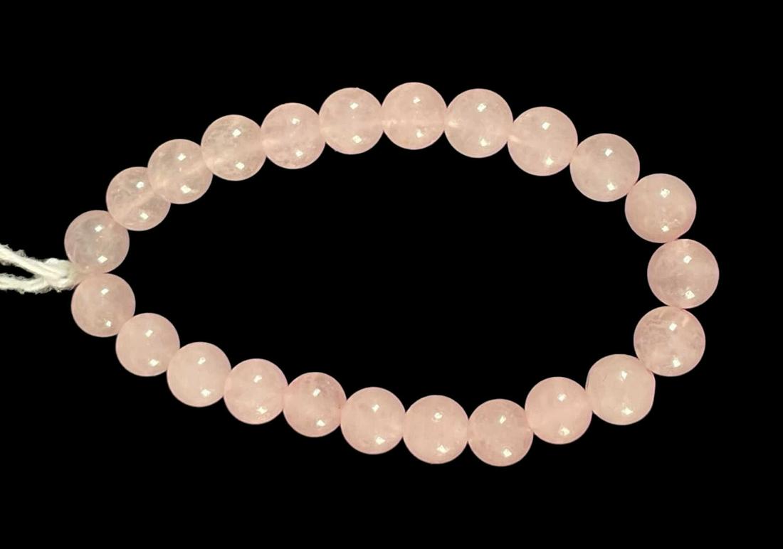 ROSE QUARTZ 8 MM BEAD BRACLET: ROSE QUARTZ 8 MM BEAD BRACLET.