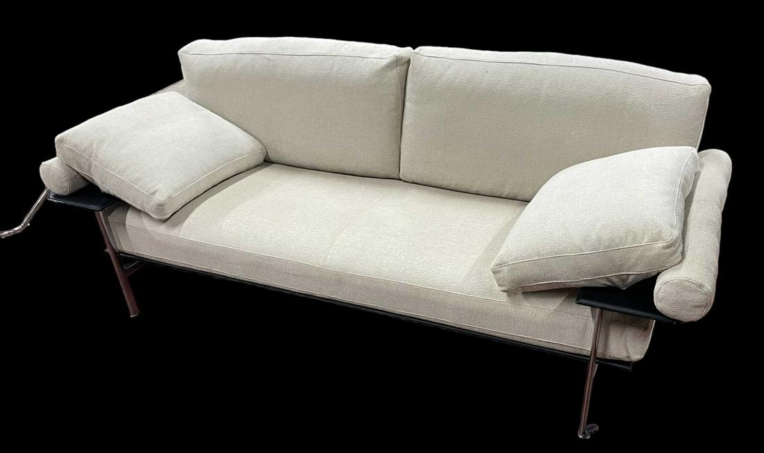 B & B ITALIA  DIESIS SOFA BY ANTONIO CITTERIO 1979 (1 of 5)