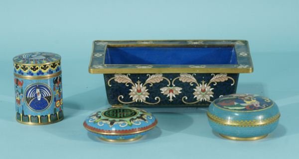 CLOISONNE PLANTER, LIDDED BOWL & TWO LIDDED BOXES: CLOISONNE PLANTER, LIDDED BOWL AND TWO LIDDED BOXES. Height: 1,3 in. by Width: 4,9 in. by Depth: 6 in.