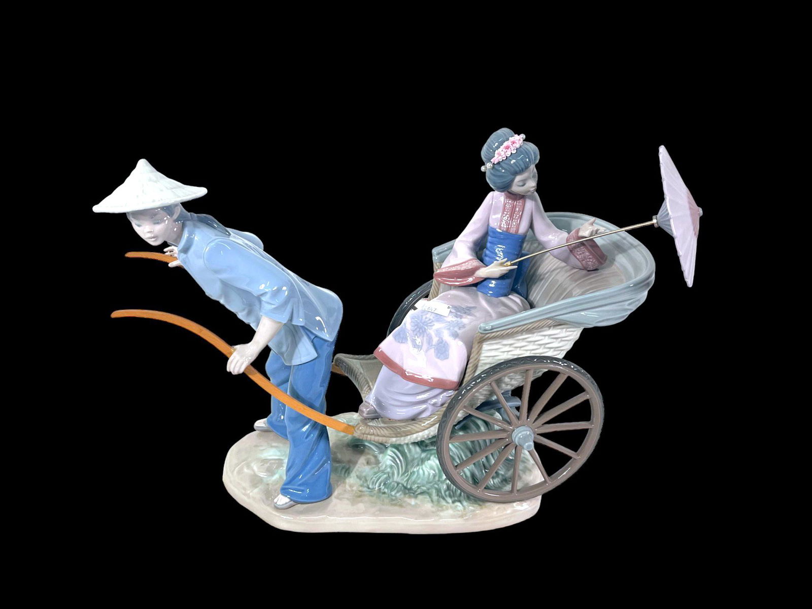 LLADRO FIGURINE RIDE IN CHINA RICKSHAW WOOD (1 of 5)