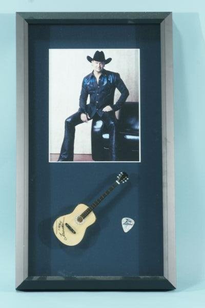 TRACY LAWRENCE SIGNED GUITAR PIC AND SMALL GUITAR,: TRACY LAWRENCE SIGNED GUITAR PIC AND SMALL GUITAR, WITH PHOTO