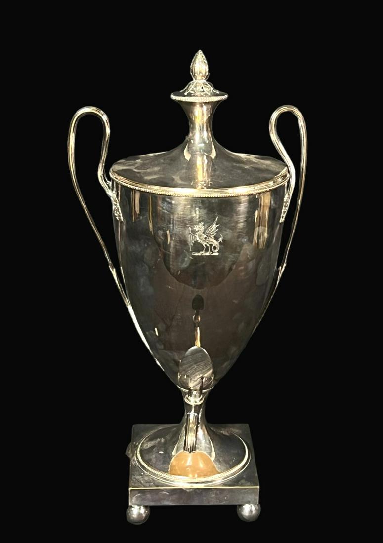 ANTIQUE GEORGE III TEAPOT (1 of 3)