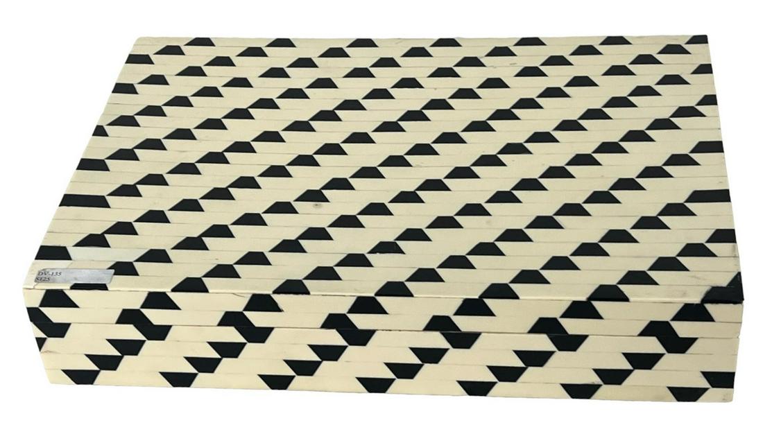 BLACK & WHITE INLAID DECORATIVE BOX (1 of 2)