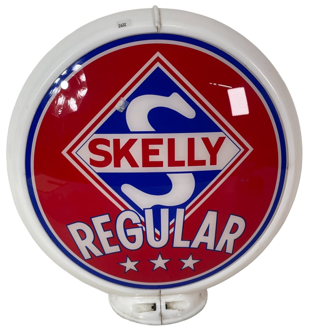 SKELLY REGULAR GAS PUMP GLOBE: SKELLY REGULAR GAS PUMP GLOBE Height: 16.5 in. by Width: 15.5