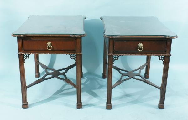 PAIR "PHC" MAHOGANY END TABLES BY LEXINGTON: PAIR OF "PALMER HOME COLLECTION" MAHOGANY END TABLES WITH GLASS TOPS BY LEXINGTON FURNITURE. Height: 26 1/2 in. by Width: 23 in. by Depth: 26 in.