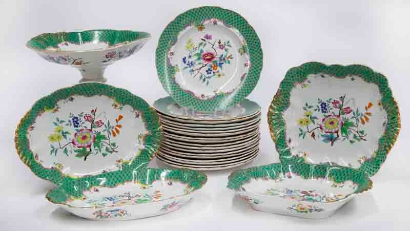 23 PCS ENGLISH IRON STONE DESSERT SERVICE (1 of 8)