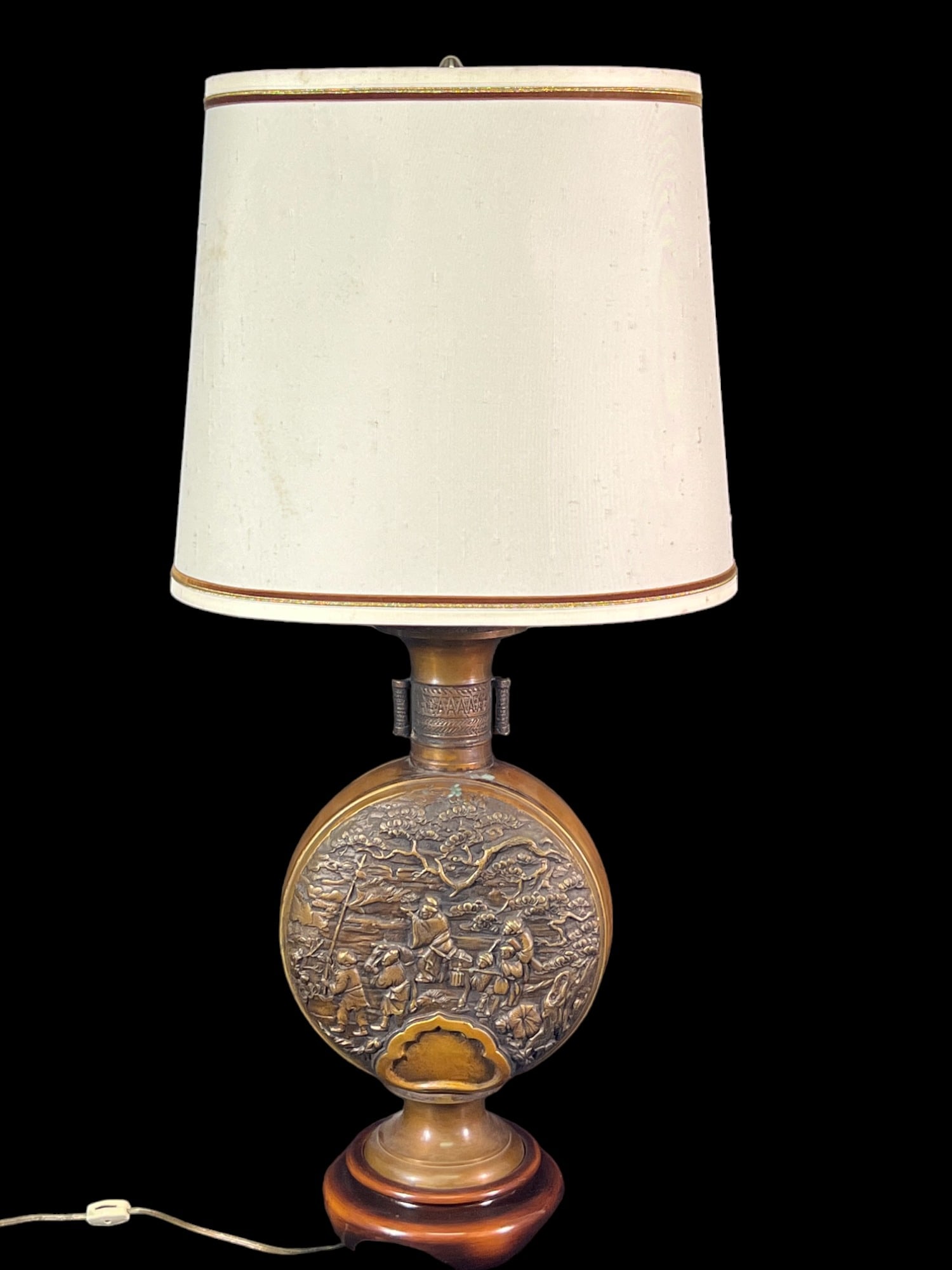 1960'S ASIAN STYLE MARBRO TABLE LAMP (1 of 4)