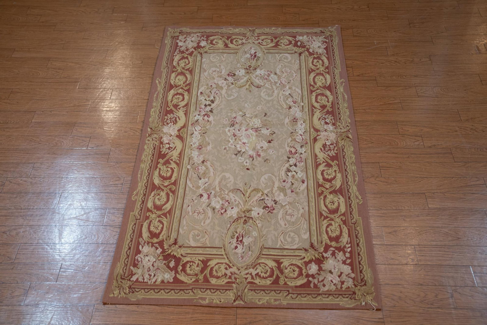 Wool/China Aubusson: Red/Cream/Rectangle Height: 36 in. by Width: 60