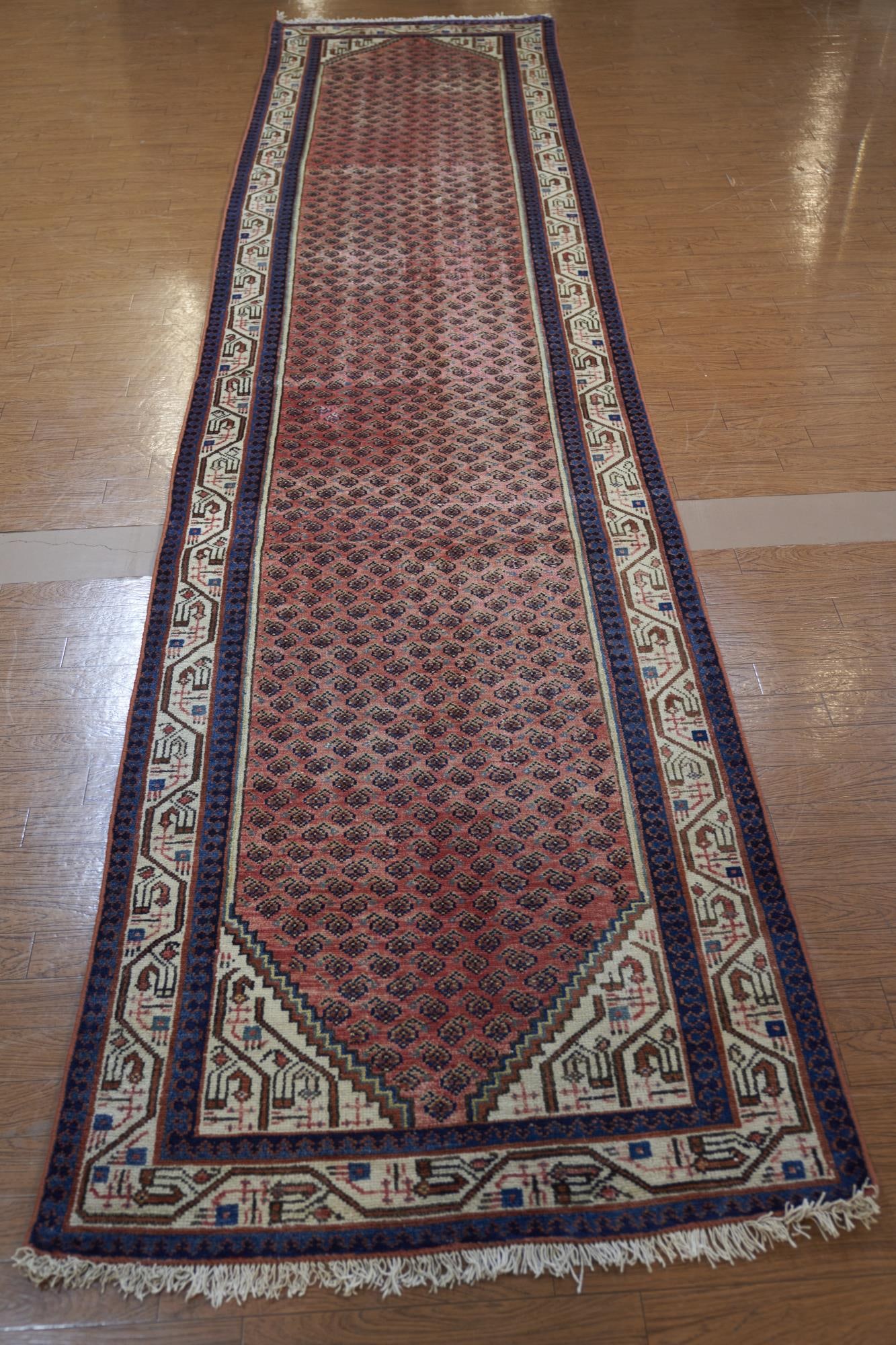 Wool/Iran Sarouk: Red/Blue/Runner Height: 39 in. by Width: 164