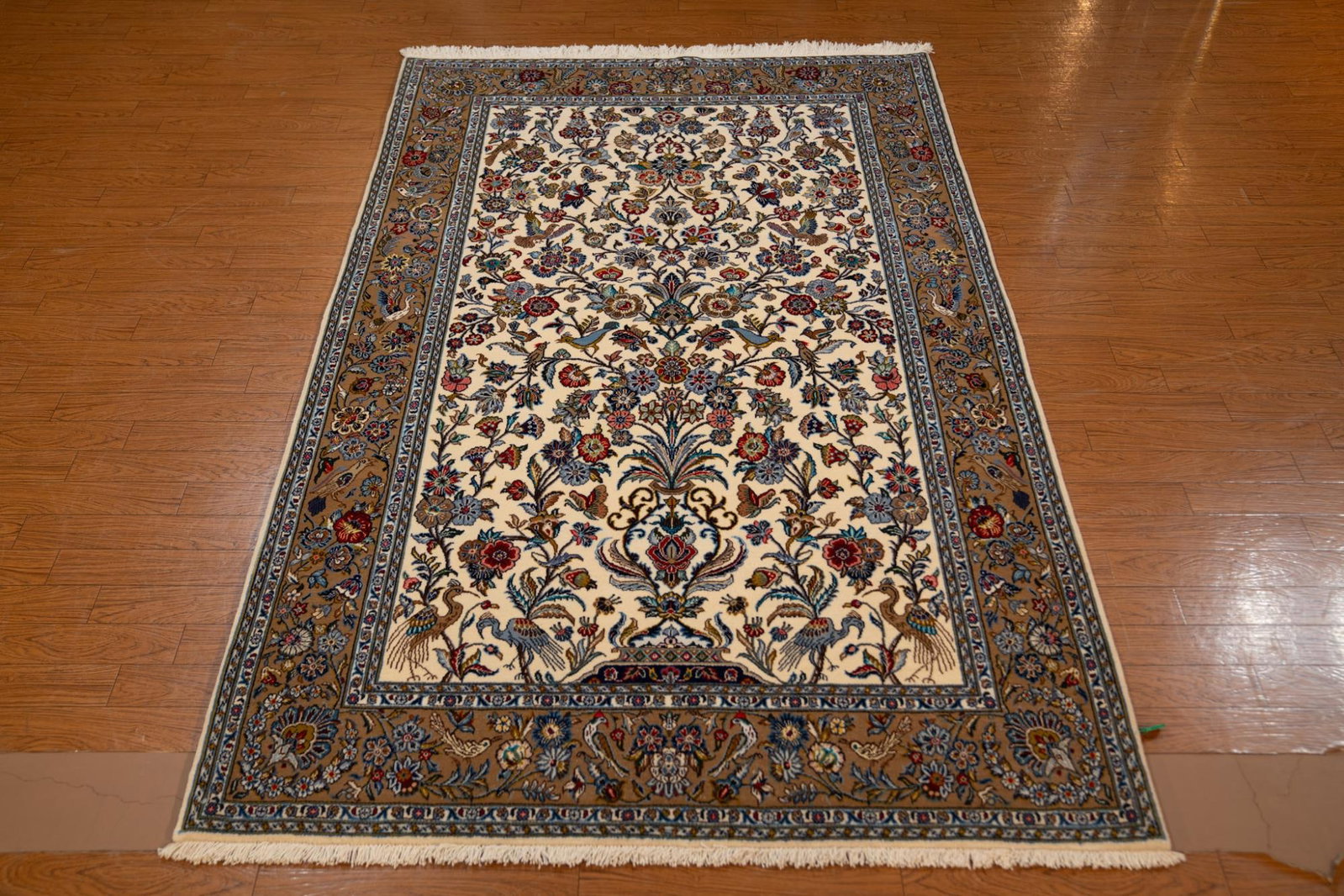 Wool/Iran Kashan: Ivory/Cream/Rectangle Height: 57 in. by Width: 86