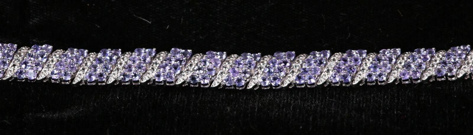 GENUINE 11.05 CT TANZANITE & DIAMOND BRACELET (1 of 3)
