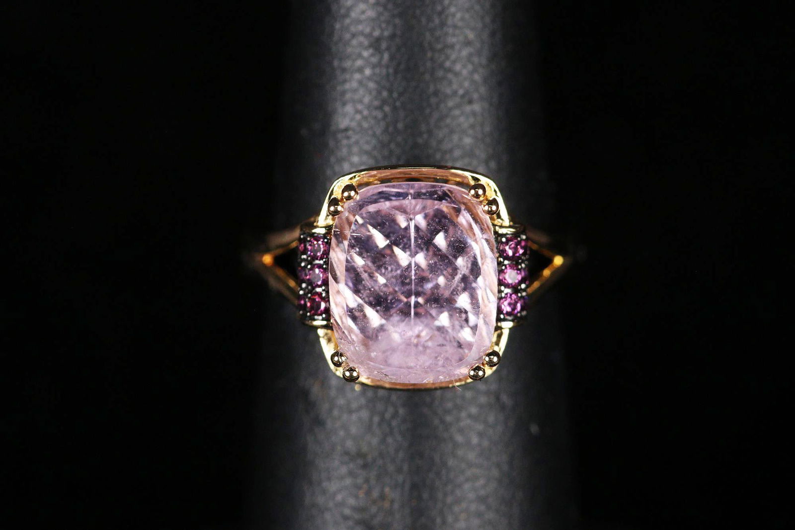 SPECIAL CUT GENUINE PINK & PURPLE AMETHYST RING (1 of 3)