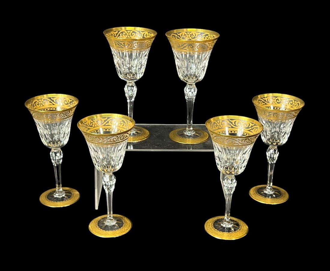 SET OF 6 24K GOLD SAINT LOUIS STELLA WINE GOBLETS: SET OF 6 24K GOLD SAINT LOUIS STELLA CRYSTAL WINE GOBLETS. Height: 7.75 in. by Width: 3.75 in. by Depth: 3.75 in.