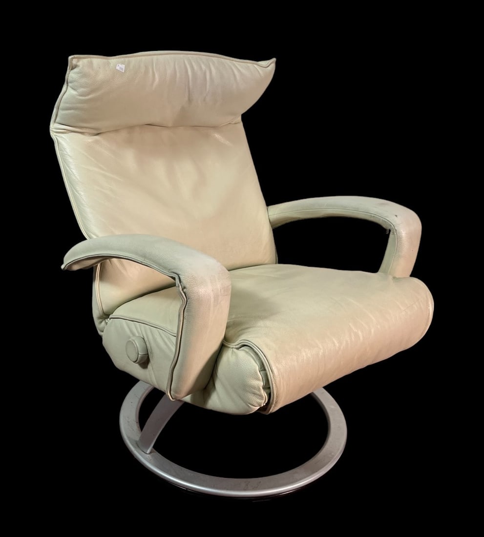 Lafer Leather Gaga Reclining Lounge Chair