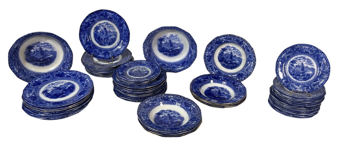 66-PIECE SET OF STAFFORDSHIRE ENGLAND DINNERWARE (1 of 5)