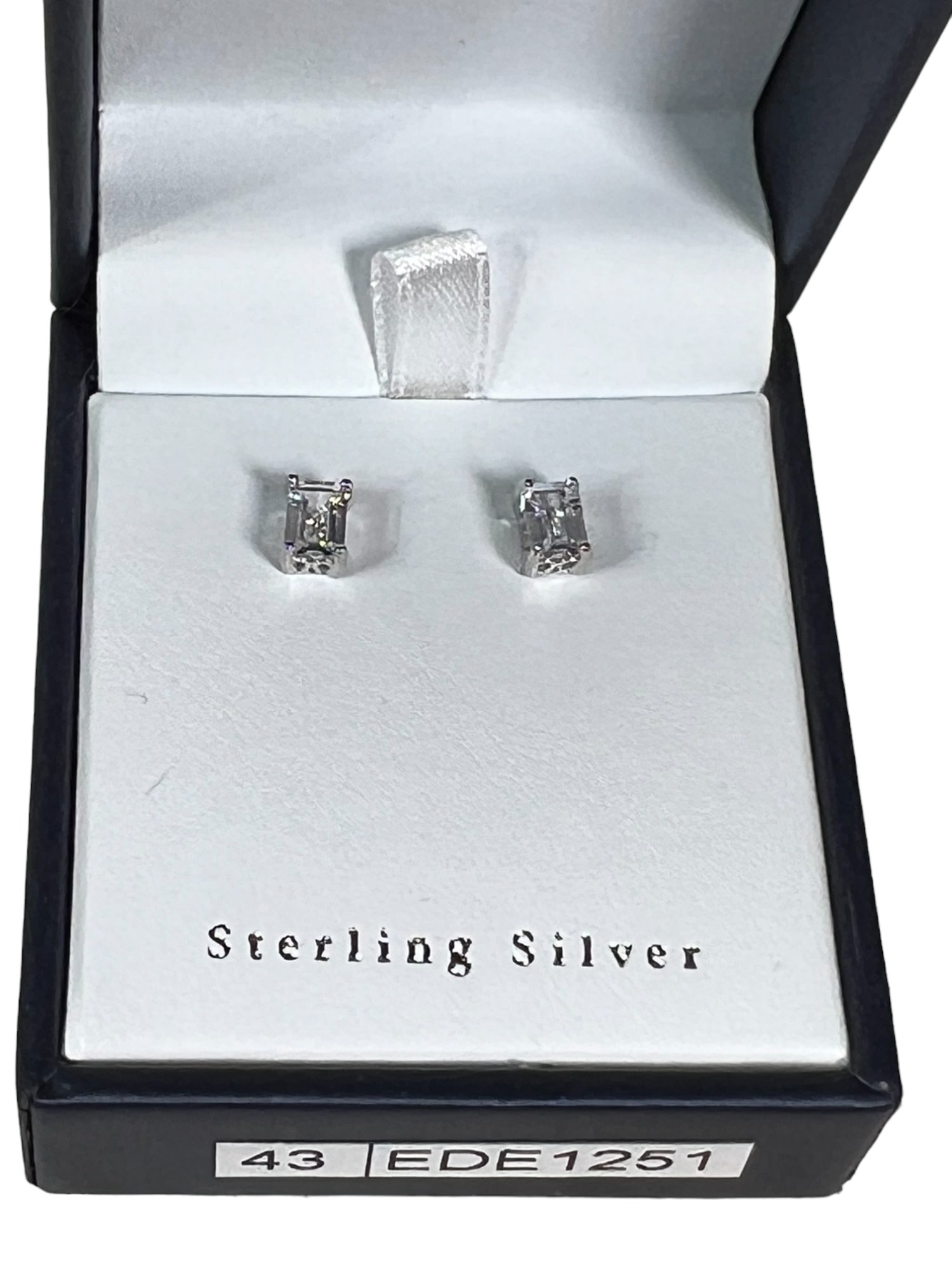 STERLING SILVER 6*4 MM EMERALD CUT CZ STUD EARRING (1 of 5)