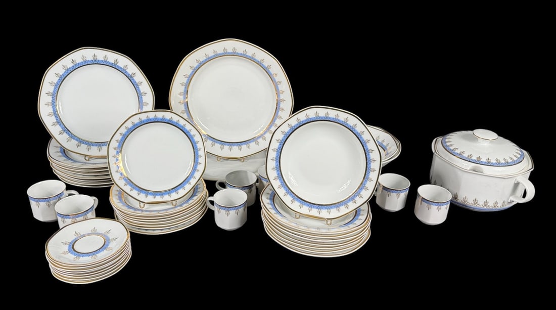 VINTAGE RUCNI MALBA CHECHOSLOVAKIAN DISHWARE (1 of 5)