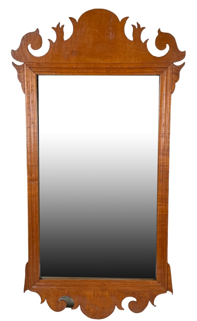 EARLY 20th CENTURY CHIPPENDALE MAHOGANY MIRROR (1 of 5)