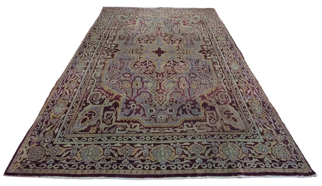 19th CENTURY HAND KNOTTED OUSHAK RUG (1 of 6)