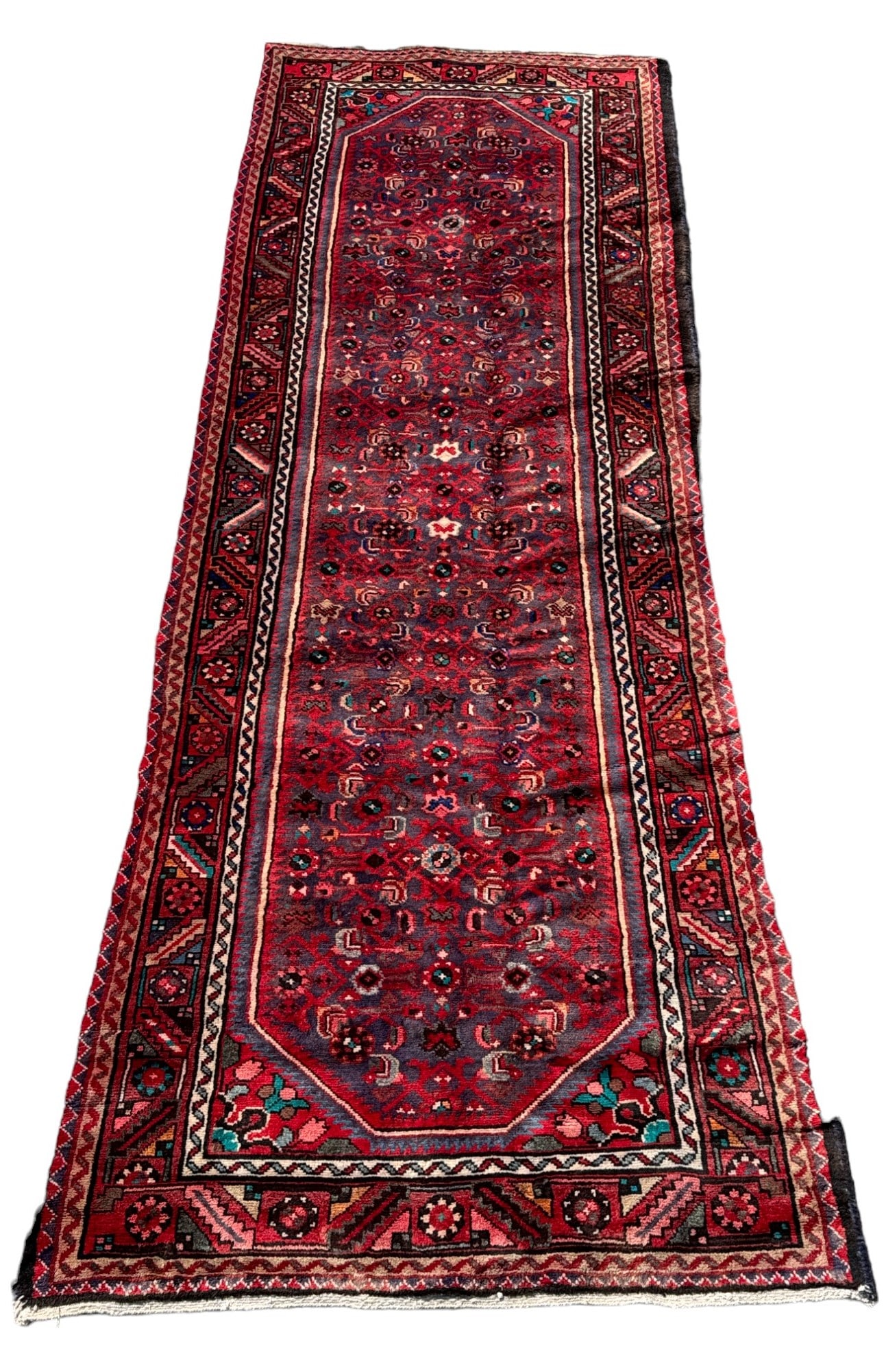 HAND KNOTTED HAMADAN RUNNER: 120 X 42 HAND KNOTTED HAMADAN RUNNER Height: 120 in. by Width: 42