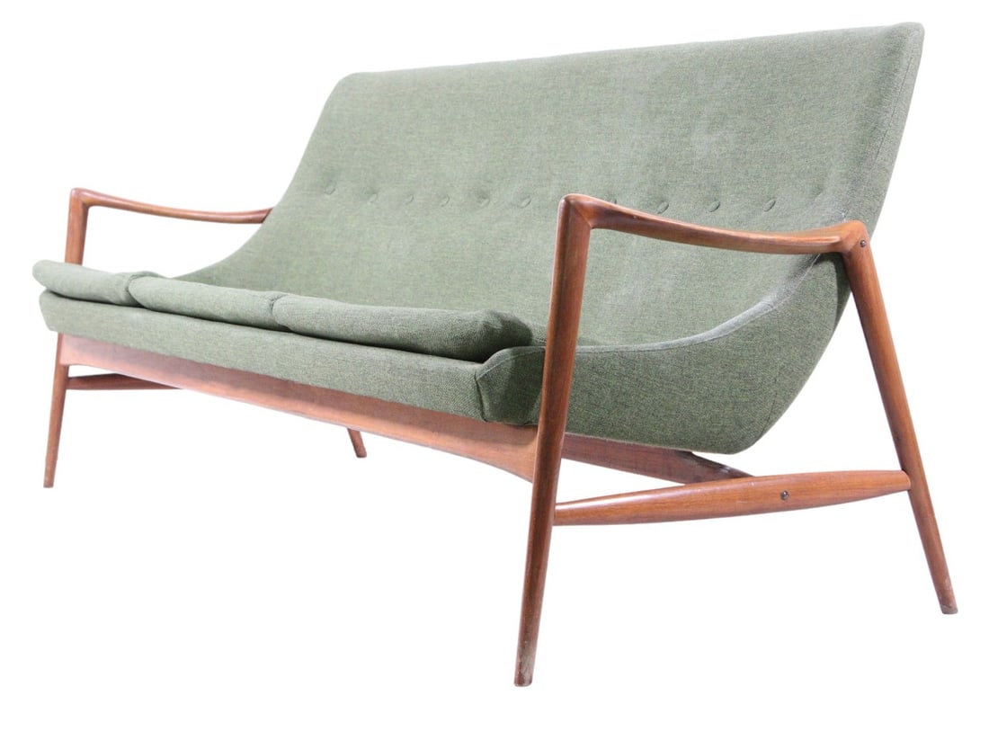 DANISH MODERN WESTNOFA TEAK SOFA: DANISH MODERN WESTNOFA TEAK SOFA