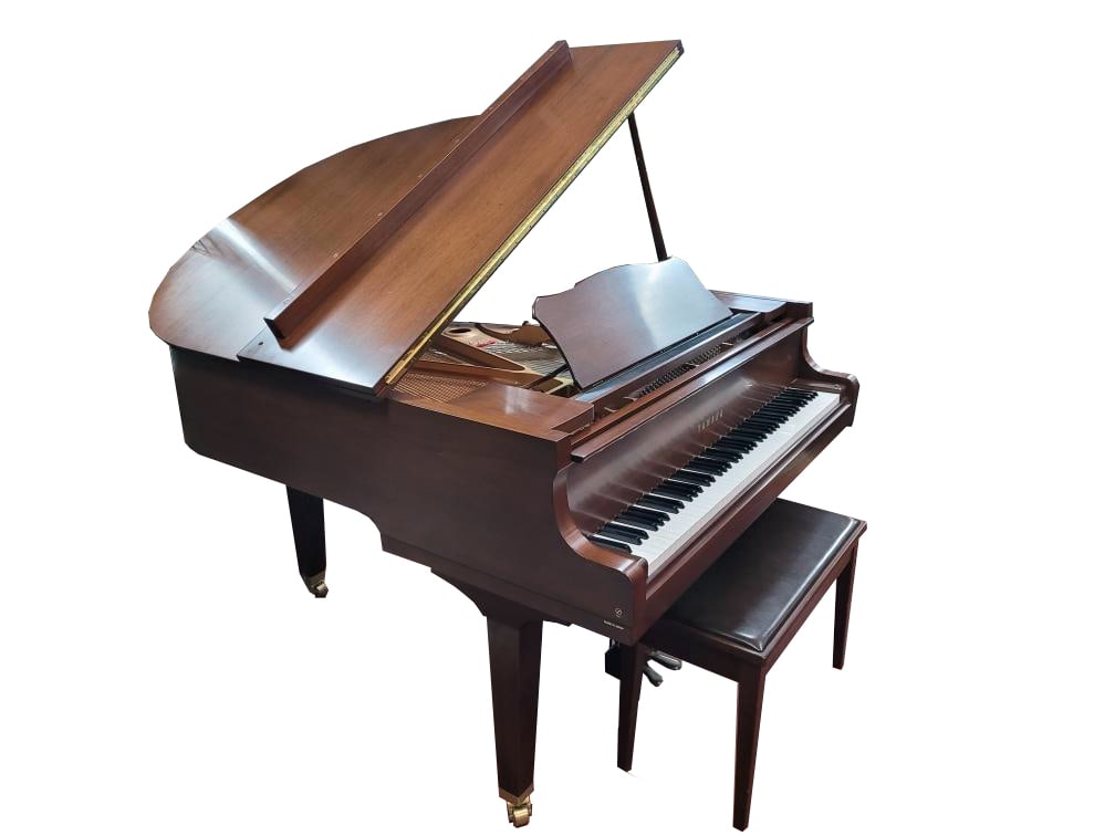 YAMAHA BABY GRAND / PLAYER PIANO AND BENCH: YAMAHA BABY GRAND / PLAYER PIANO AND BENCH GC1 MODEL Height: 40 in. by Width: 59 in. by Depth: 63