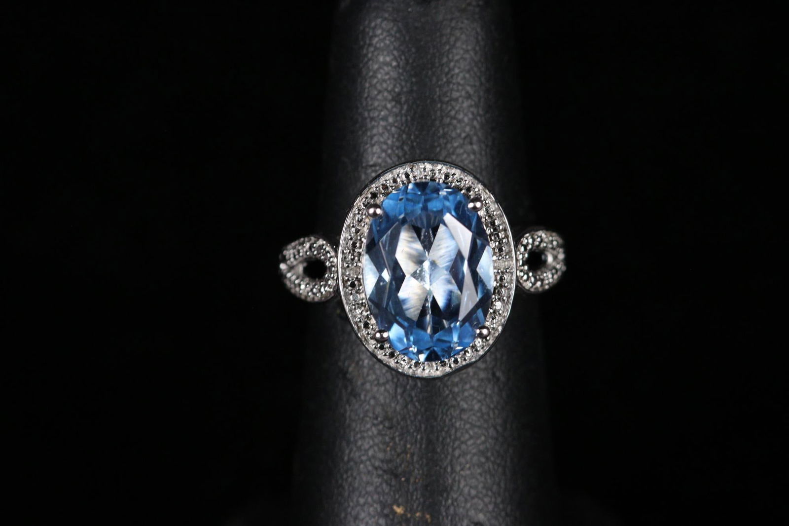 5.88 CT. ARCTIC SAPPHIRE CZ DIAMOND ESTATE RING (1 of 3)