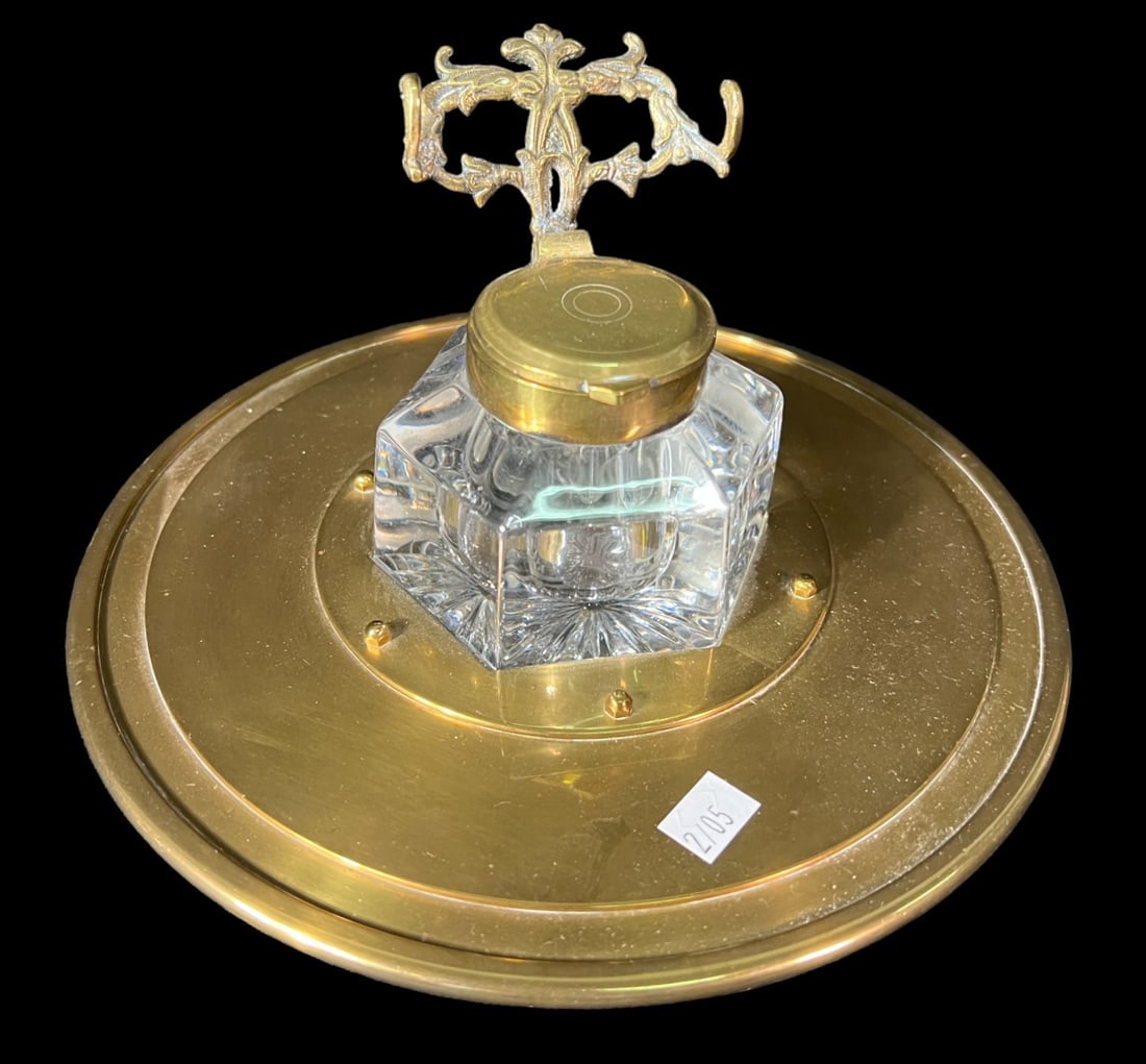 VINTAGE VICTORIAN BRASS INKWELL (1 of 3)