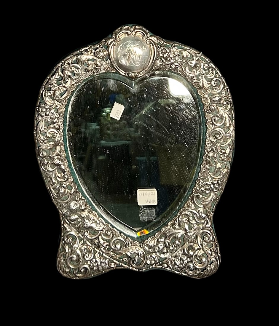 VICTORIAN STERLING SILVER HEART SHAPED MIRROR (1 of 3)