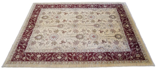 OUSHAK RUG