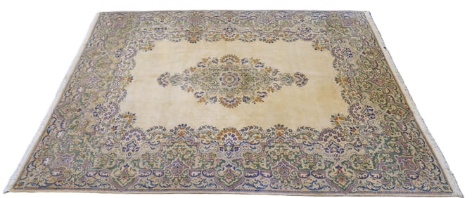 KIRMAN RUG