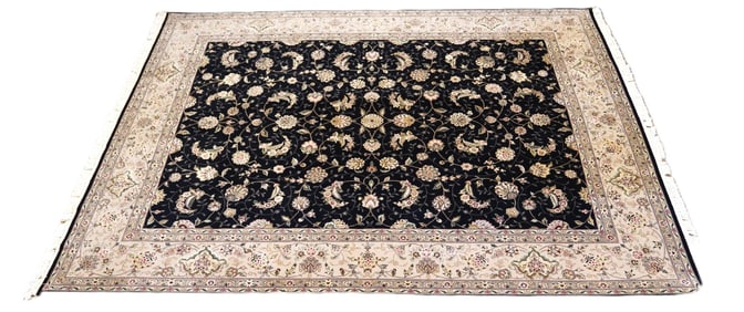 WOOL & SILK CHINESE RUG
