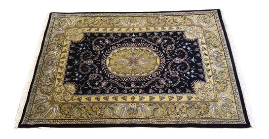 INDO TABRIZ RUG