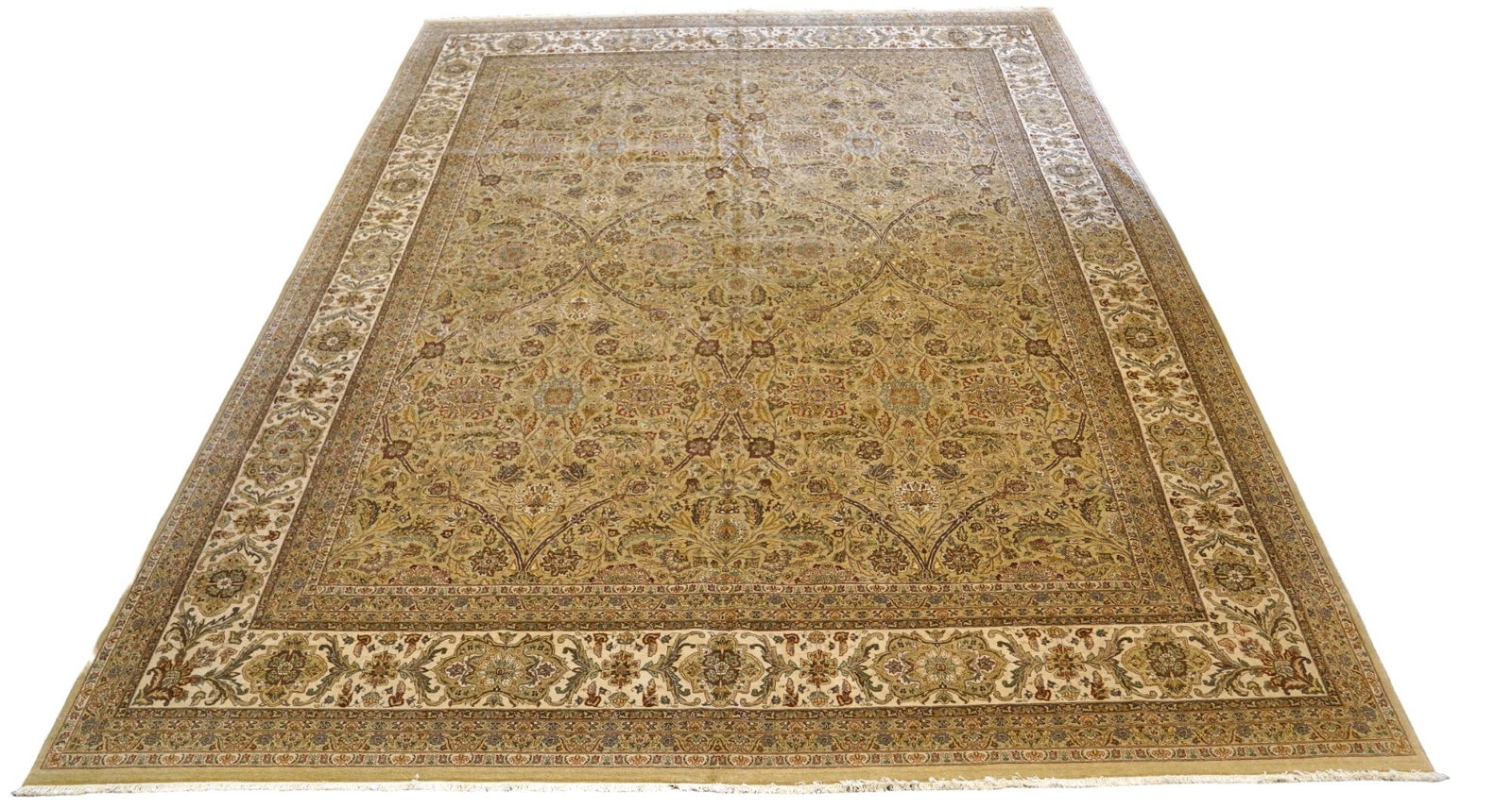 PAKISTAN TABRIZ WOOL RUG: 12'1" X 15'8" PAKISTAN TABRIZ WOOL RUG (/425)