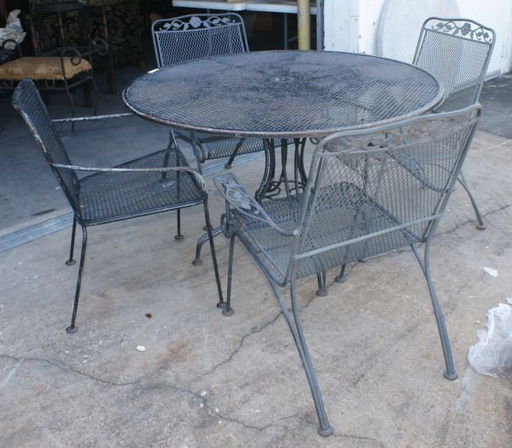 Vintage Woodard Wrought Iron Patio Furniture Oct 10 2018 Lewis Maese Antiques Auction In Tx Vintage Woodard Wrought Iron Patio, Rod Iron Outdoor Furniture