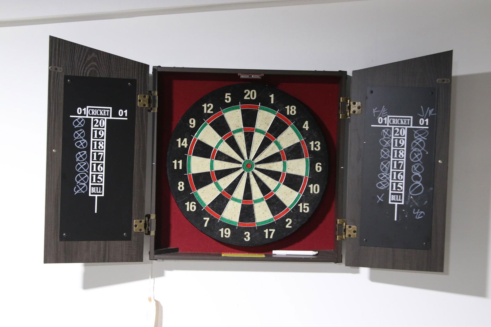 DARTBOARD (1 of 3)